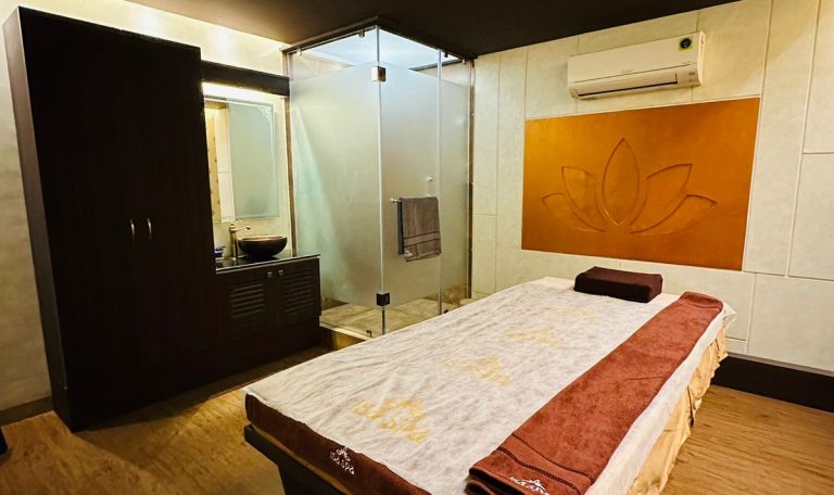 Russian Massage at Lotus Spa